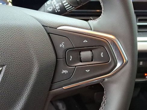 Used 2024 Chevrolet Trax LT w/ Driver Confidence Package image 21