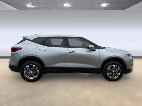 Used 2023 Chevrolet Blazer LT w/ Driver Confidence Package FWD image 8
