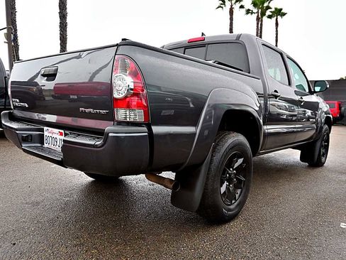 Used 2014 Toyota Tacoma PreRunner image 7