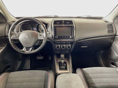 Used 2024 Mitsubishi Outlander Sport AWD image 29