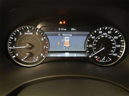 Certified 2023 Nissan Armada SL w/ Captain's Chairs Package image 2