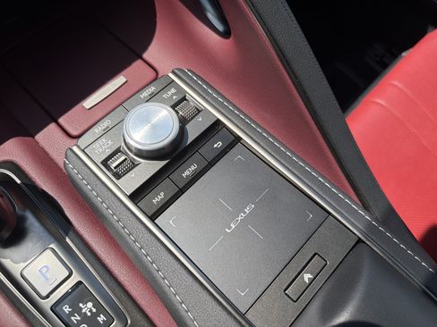 Used 2021 Lexus LC 500 Convertible w/ Touring Package RWD image 40