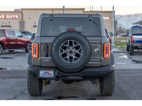 New 2025 Ford Bronco Badlands AWD/4WD image 11