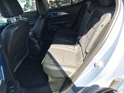 Used 2024 Chevrolet Equinox EV LT FWD image 12