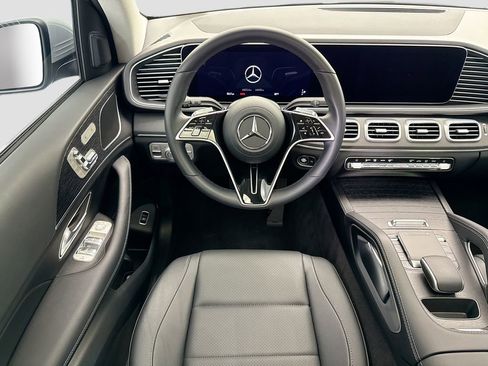 Certified 2025 Mercedes-Benz GLE 350 4MATIC image 10