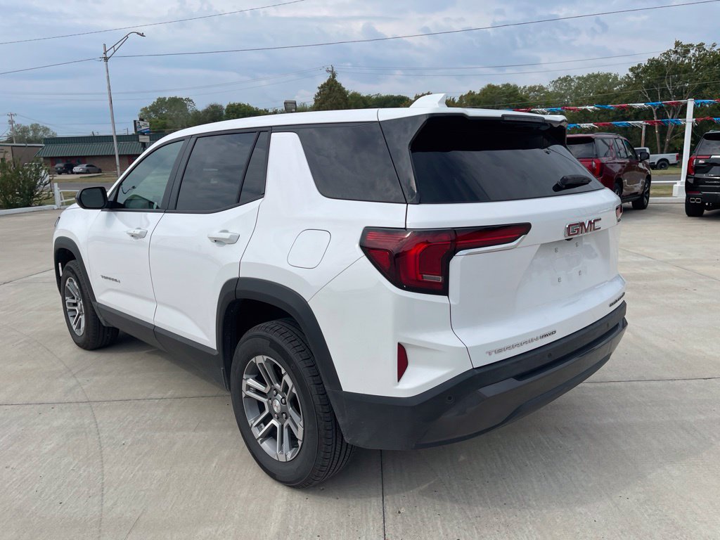 Used 2026 GMC Terrain Elevation AWD/4WD image 5