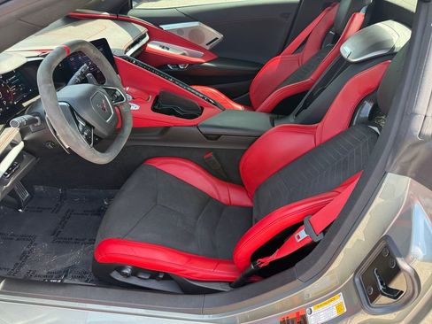 Used 2023 Chevrolet Corvette Stingray Preferred Conv w/ LPO, Roadside Safety Package RWD image 10