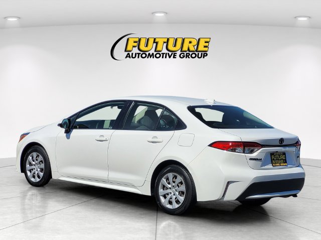 Used 2022 Toyota Corolla LE FWD image 7