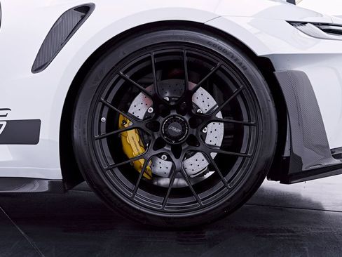Used 2025 Porsche 911 GT3 RS RWD image 43