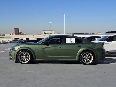 Used 2023 Dodge Charger Scat Pack image 4