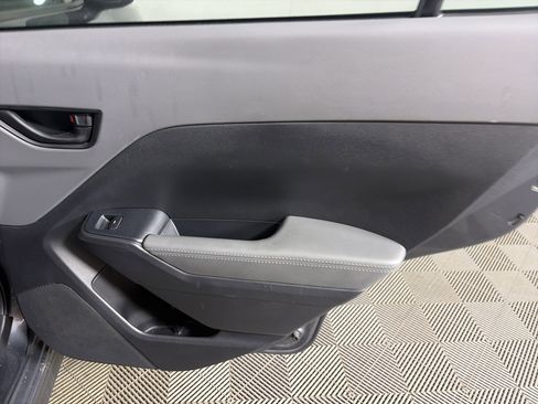 Used 2024 Subaru Crosstrek 2.0i Premium image 38