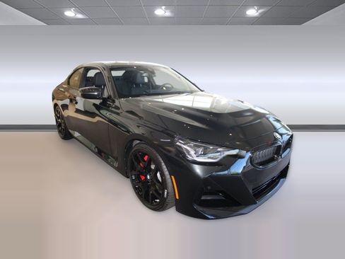 Used 2025 BMW 230i Coupe w/ M Sport Package RWD image 44