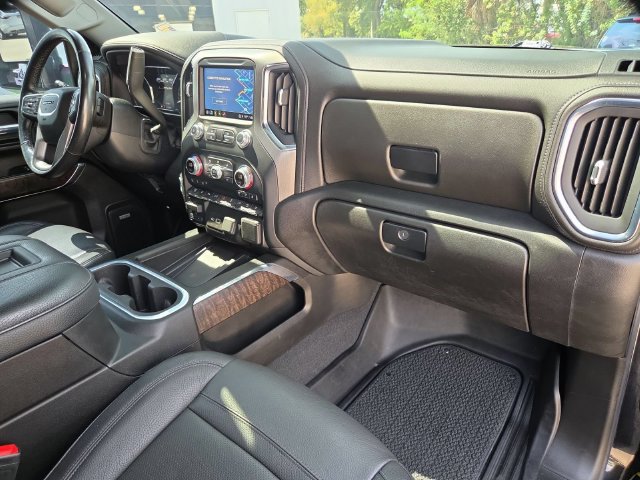 Certified 2022 GMC Sierra 2500 Denali w/ Denali Black Diamond Edition AWD/4WD image 30