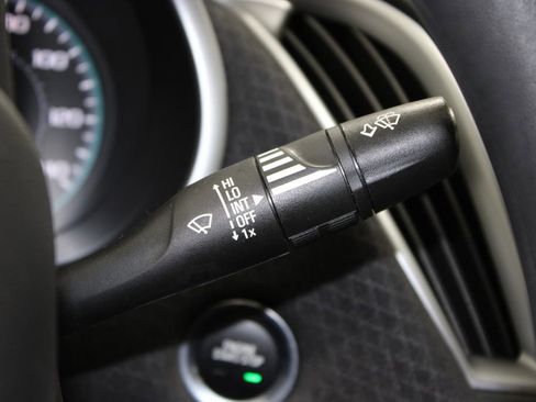 Used 2024 Chevrolet Malibu LT image 23