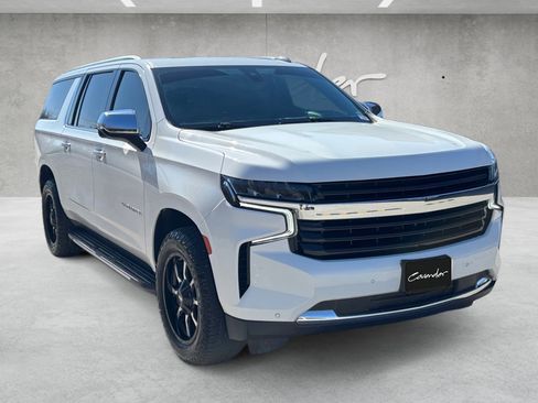 Used 2021 Chevrolet Suburban Premier w/ Premium Package image 2