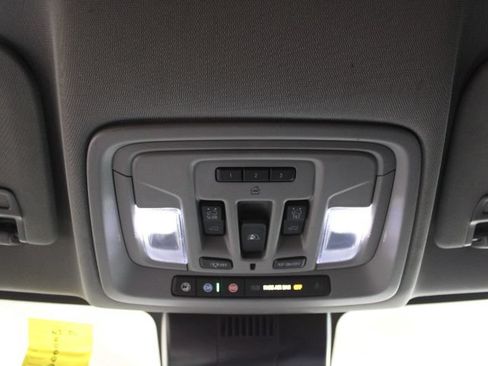 Used 2024 Chevrolet Silverado 2500 LTZ w/ LTZ Convenience Package AWD/4WD image 46