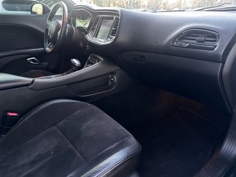 Used 2019 Dodge Challenger R/T Scat Pack w/ Widebody Package image 28