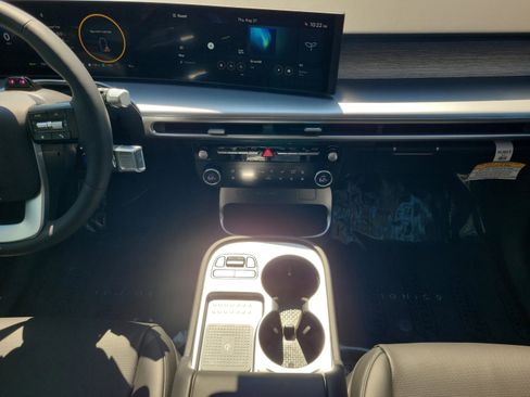 New 2026 Hyundai Ioniq 9 SEL image 7
