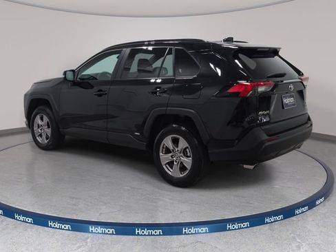 Certified 2025 Toyota RAV4 XLE AWD/4WD image 7