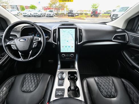 Used 2024 Ford Edge Titanium w/ Class II Trailer Tow Package AWD/4WD image 30