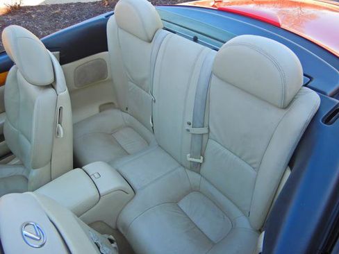 Used 2002 Lexus SC 430 Convertible image 13