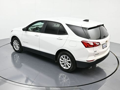 Used 2020 Chevrolet Equinox LS w/ LS Convenience Package image 40