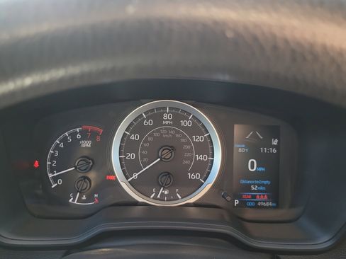 Used 2020 Toyota Corolla LE image 24