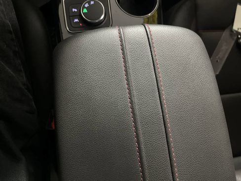 Used 2023 Chevrolet Blazer RS image 23