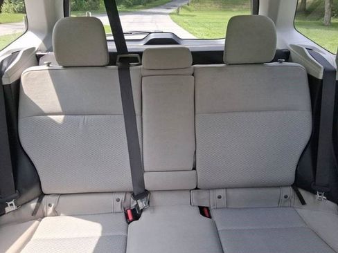Used 2015 Subaru Forester 2.5i Premium AWD/4WD image 11