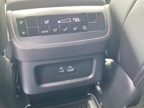 Used 2024 Nissan Pathfinder Rock Creek AWD/4WD image 31