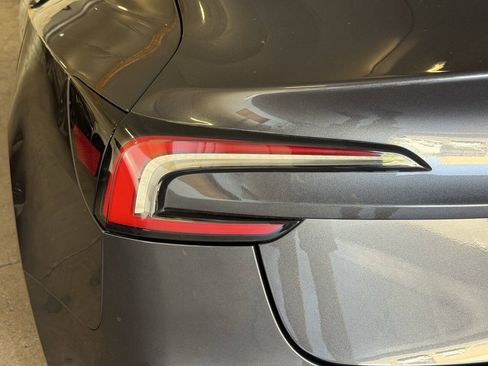 Used 2024 Tesla Model 3 RWD image 36