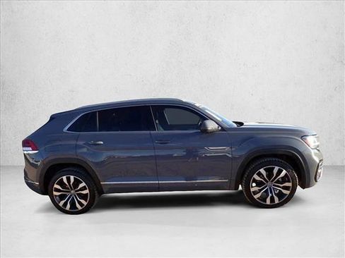 Used 2022 Volkswagen Atlas Cross Sport SEL Premium R-Line image 5