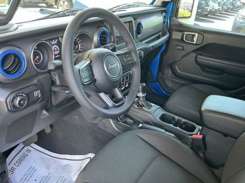 Used 2023 Jeep Wrangler Sport AWD/4WD image 12