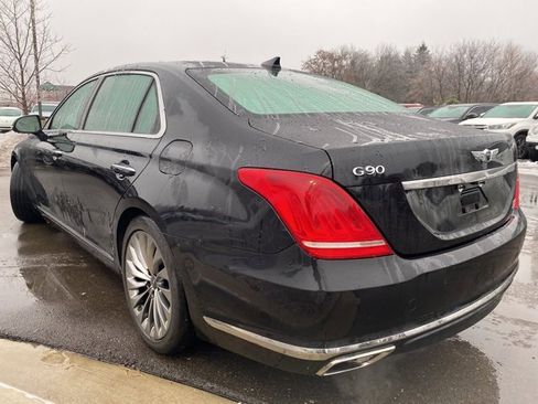Used 2019 Genesis G90 3.3T Premium image 4