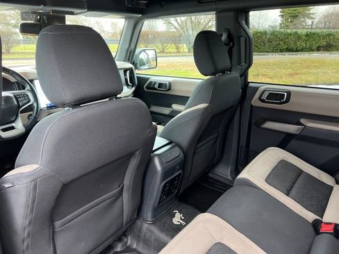 Used 2022 Ford Bronco Wildtrak image 25