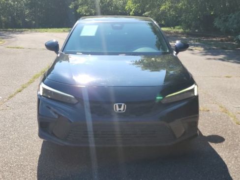 Used 2022 Honda Civic Sport image 8