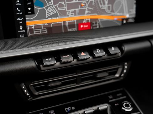 Used 2020 Porsche 911 Carrera image 50