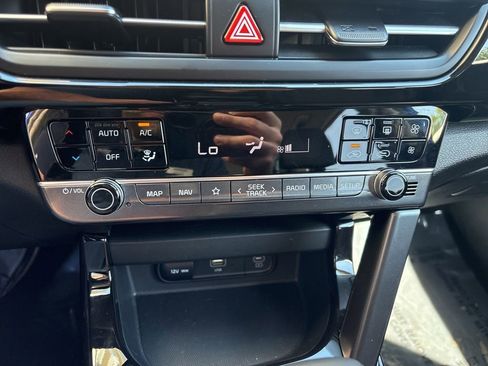 Certified 2024 Kia Seltos S AWD/4WD image 20