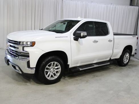 Used 2019 Chevrolet Silverado 1500 LTZ w/ LTZ Plus Package AWD/4WD image 29