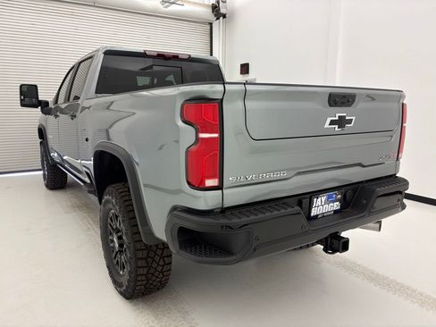 New 2026 Chevrolet Silverado 2500 ZR2 AWD/4WD image 27