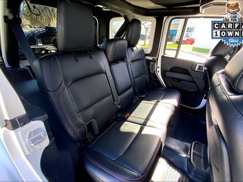 Used 2021 Jeep Wrangler Unlimited Rubicon w/ Xtreme Recon 35" Tire Package image 25