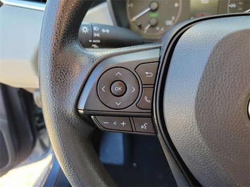 Used 2025 Toyota Corolla LE image 14