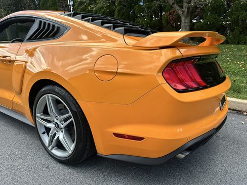 Used 2019 Ford Mustang Coupe w/ Ecoboost Performance Package RWD image 76