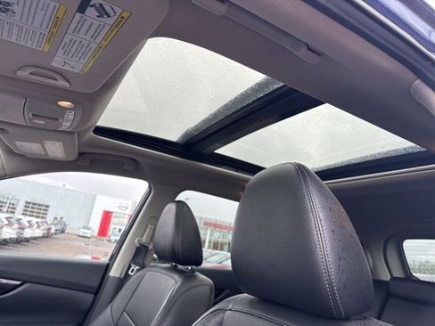 Used 2020 Nissan Rogue SL w/ Premium Package AWD/4WD image 23
