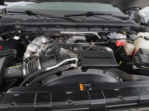 Used 2025 GMC Sierra 2500 Denali image 16