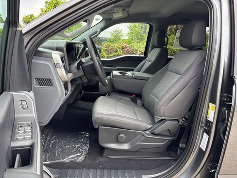 New 2026 Ford F250 XL w/ STX Appearance Package AWD/4WD image 29