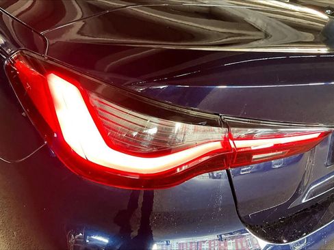 Used 2023 BMW M440i Convertible w/ Premium Package image 27