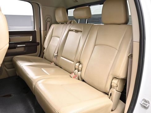Used 2013 RAM 2500 Laramie w/ Convenience Group image 32