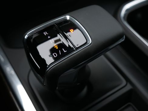 New 2026 GMC Sierra 1500 Elevation w/ Preferred Package image 9