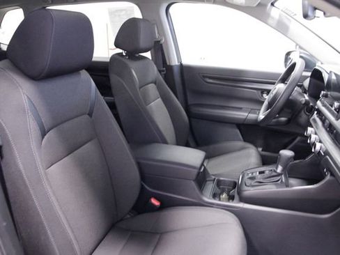 Used 2025 Honda CR-V EX image 14
